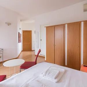  Appartamento Studios10 Italia